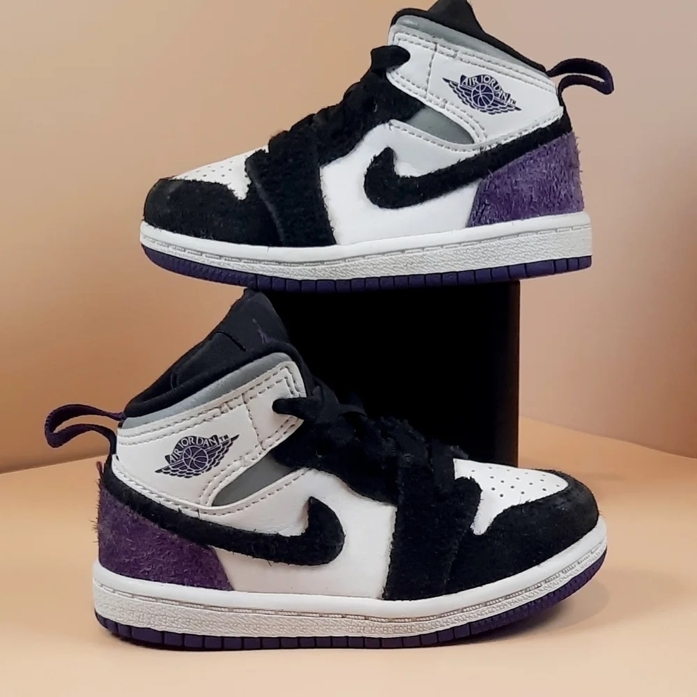 Jordan 1 Mid SE Purple (TD)